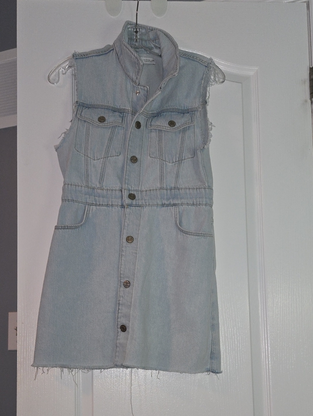 Zara Light Blue Sleeveless Denim Button Dress
